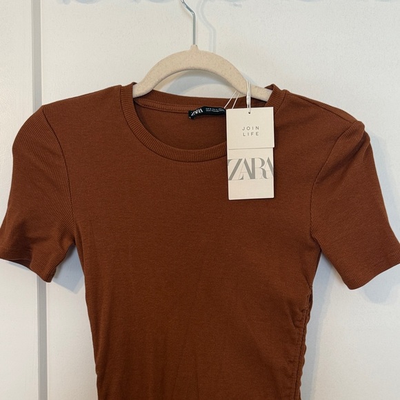 Zara Rust Brown Midi Dress with Ruched Sides - Picture 3 of 6